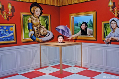 Mr. Jajan's head for dinner!