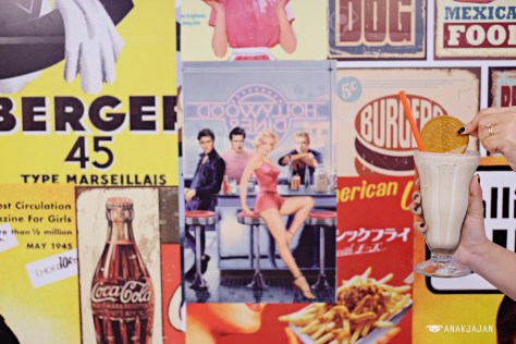 W Diner Shakes - Regal IDR 35.9k