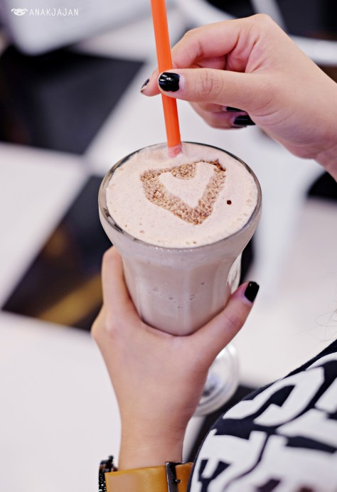 W Diner Shakes - Nutella IDR 35.9k