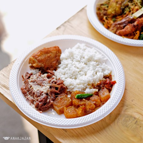 Nasi Gudeg Ayam - Gudeg Laminten