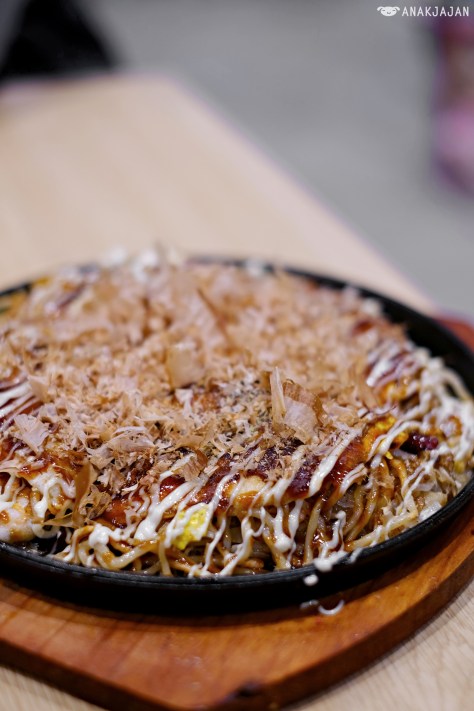 Hiroshima Okonomiyaki - Seafood Noodle Special IDR 98k