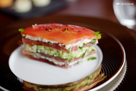 Organic Tomato in "Club Sandwich"