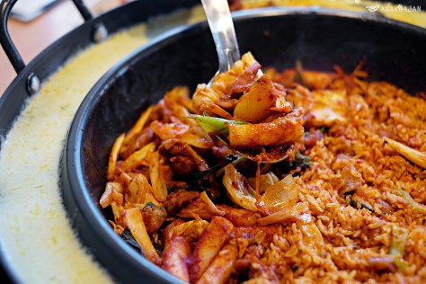 Cheese Chicken Galbi IDR 100k + Fried Rice IDR 13.6k