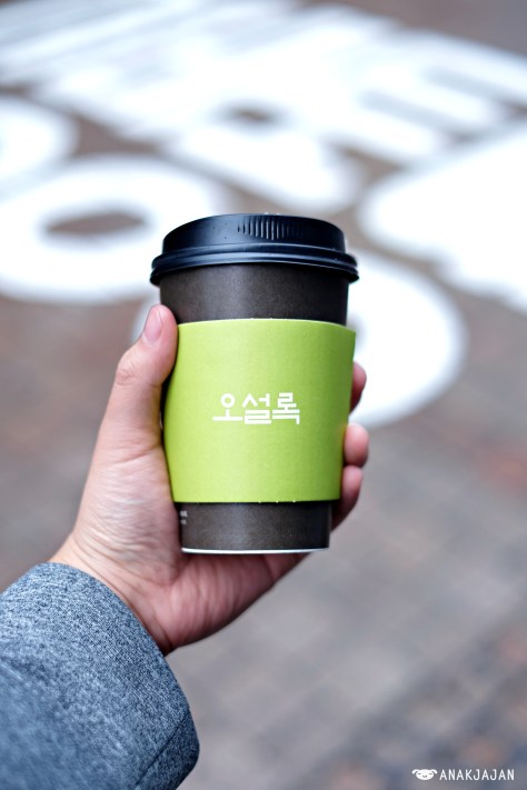 Greentea Latte Hot KRW 5.500