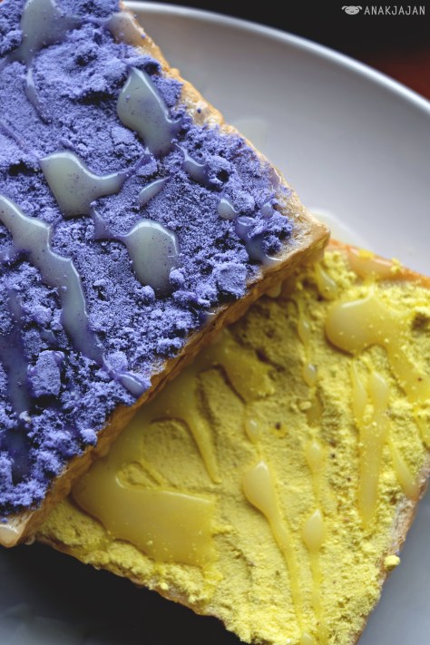 Roti Half-Half Taro & Banana Powder IDR 15.5k