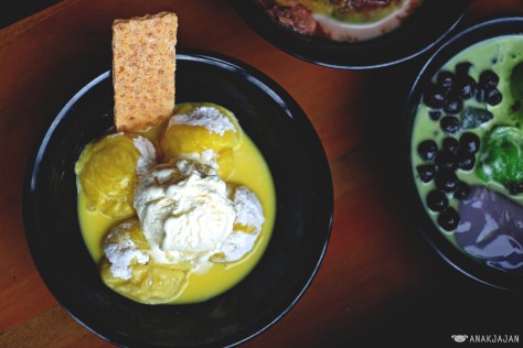 Lemon Cheese Godzilla IDR 27.5k