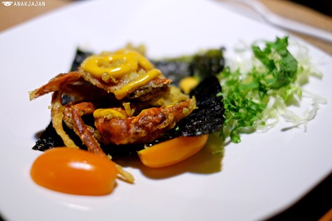 soft shelled crab with seaweed and mayo