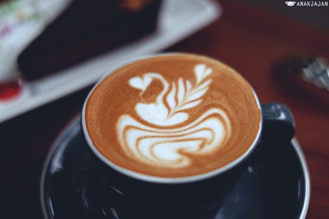 Regular White IDR 40k