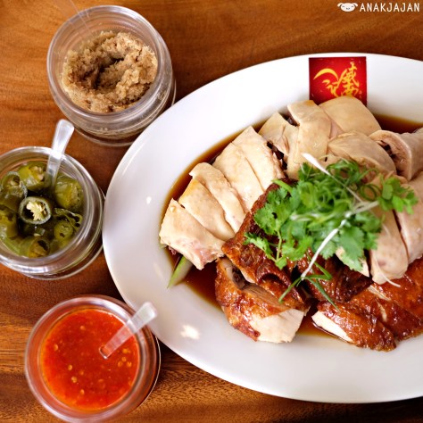 Half Mix Chicken (Steamed & Roasted) IDR 96k