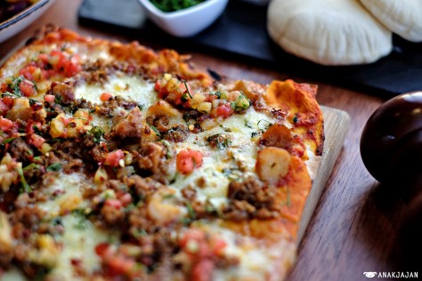 Frito Octopus Pizza IDR 125k