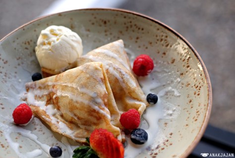 Luwak Crepes Tiramisu (Contain Alcohol) IDR 185k