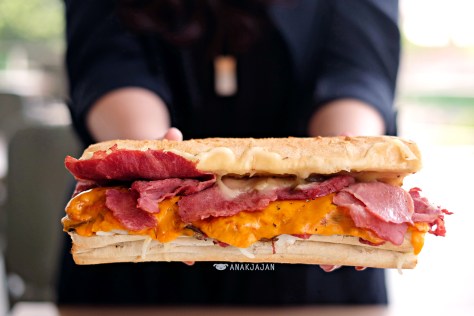 Zesty Steak IDR 90k (9 inches)