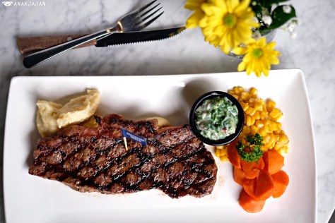 Wagyu Sirloin Steak Special High Marbling-Grade 9 IDR 268k