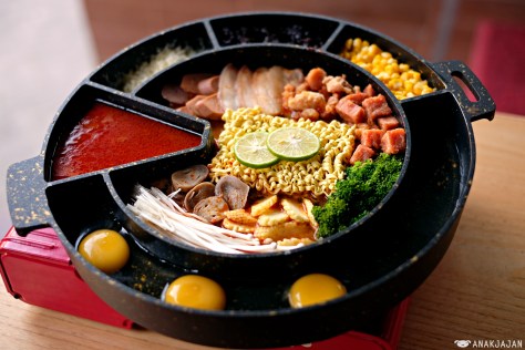 Tom Yum UFO Meat IDR 179k