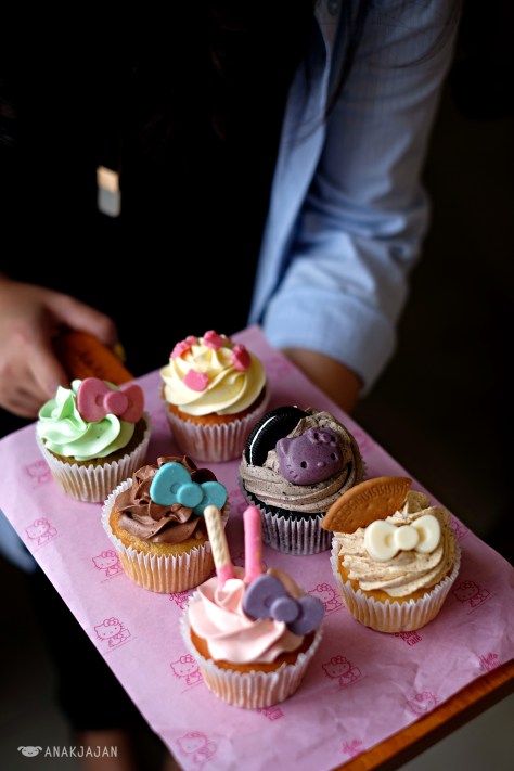 Cupcakes IDR 35k/ pc (daily flavor)