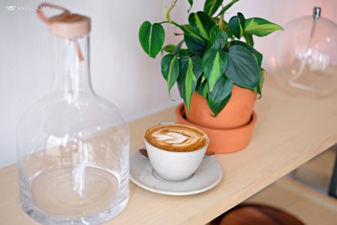 Cappuccino Hot IDR 35k