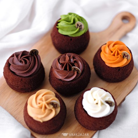 Chocolate Cake IDR 25k/ pc