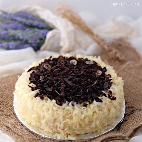 O-Choco Cheesecake IDR 28k/ slice or 250k/ wholecake