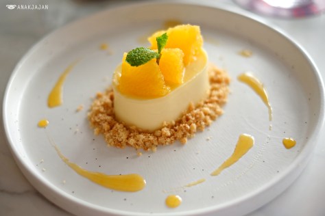 Yuzu Cremeux with Almond Sable IDR 55k