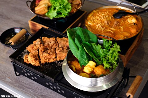 Crispy Chicken Double Pot Set IDR 85k