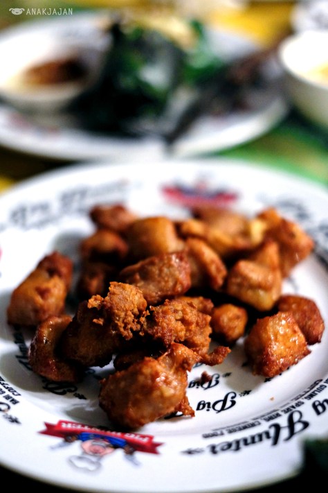Babi Goreng Tepung IDR 60k