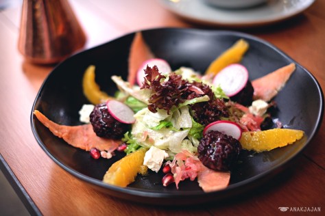 Smoked Salmon Salad IDR 80k