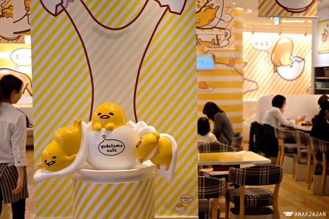 gudetama cafe