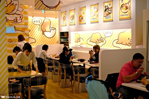 gudetama cafe