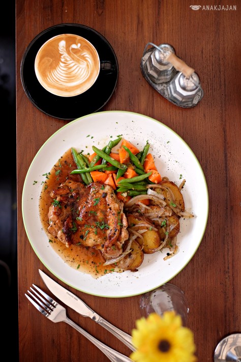 Pan Fried Chicken Leg IDR 75k