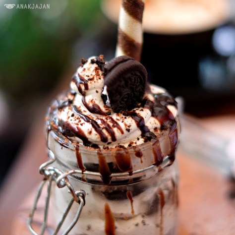 Oreo Brookie Tiramisu IDR 45k