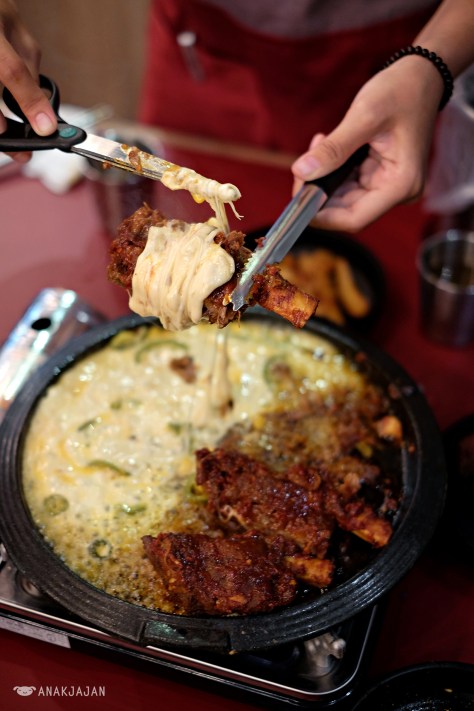 Rolling Cheese Beef Ribs IDR 219k