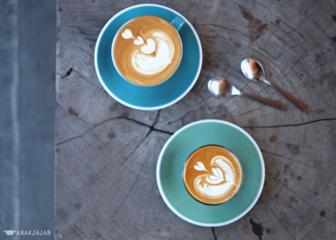 Cappuccino IDR 32k // Magic IDR 33k