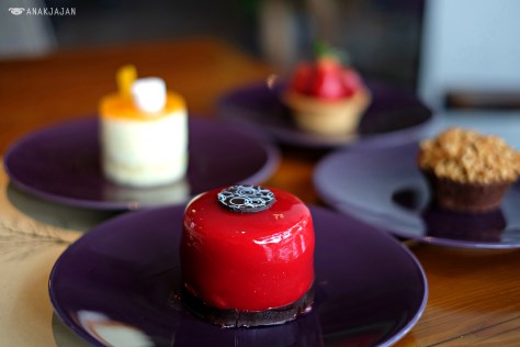 Raspberry Chocolate IDR 31k