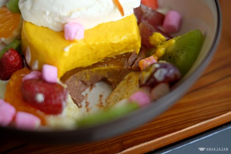 Mango Panna Cotta IDR 50k