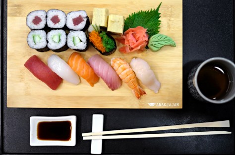 Nigiri Sushi Moriawase IDR 130k