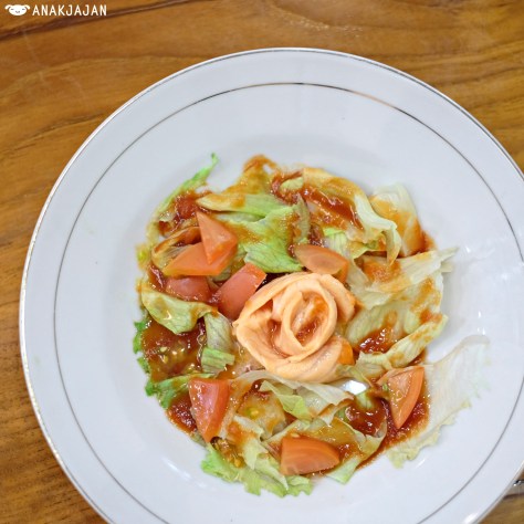 Steam Dish Salad IDR 30k 