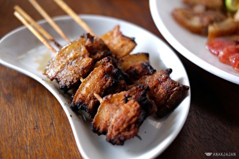 Sate Samcan IDR 37.8k (4pcs)