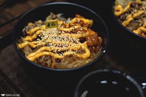 Combo IDR 45,455 (Korean BBQ Beef + Chili Fried Chicken)