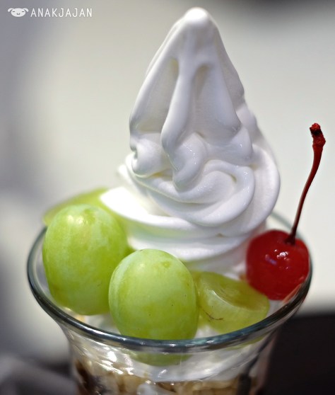 Grape Soft Cream Parfait IDR 65k