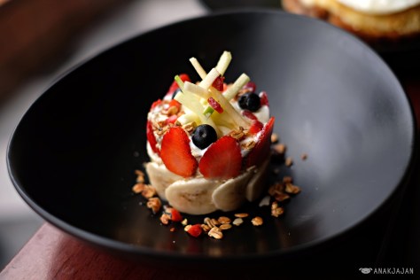 Overnight Oats with Chia Seeds IDR 45k