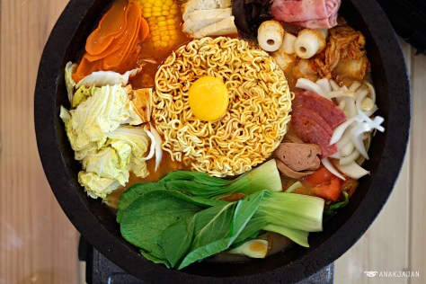 Korean Budae Jjigae IDR 215k(party), IDR 120k(date)