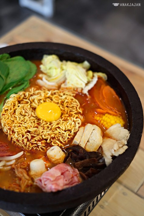 Korean Budae Jjigae IDR 215k(party), IDR 120k(date)