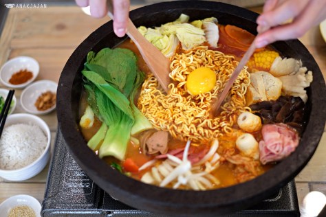 Korean Budae Jjigae IDR 215k(party), IDR 120k(date)