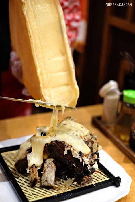 Ribs BBQ 5 pieces IDR 119k + Raclette IDR 29k