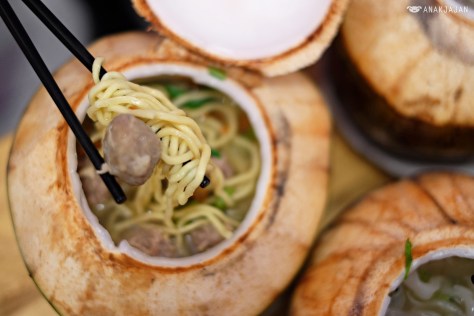 Bakso Sapi Kelapa Muda IDR 38k