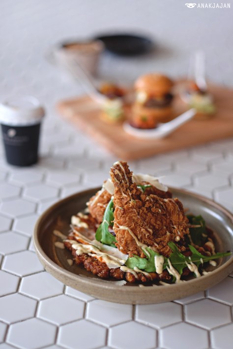 Buttermilk Chicken and Corn Fritata IDR 105k