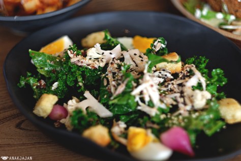 Kale and Quinoa Salad IDR 95k