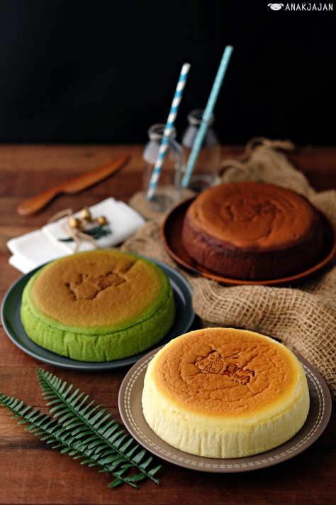 Signature Cheesecake IDR 100k // Chocolate IDR 120k // Matcha IDR 120k