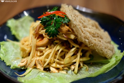 Mango Salad with Crispy Catfish IDR 35k