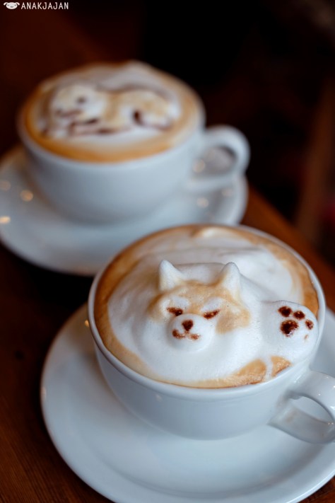 Cappuccino JPY 600 + 3D Latte Art JPY 400